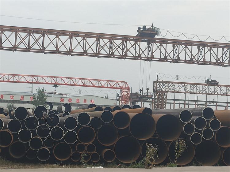 How seamless steel pipes are produced