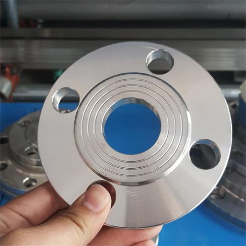 Stainless steel flanges:different concepts of using it