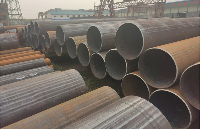 What is the strength and strength ratio of steel pipes?